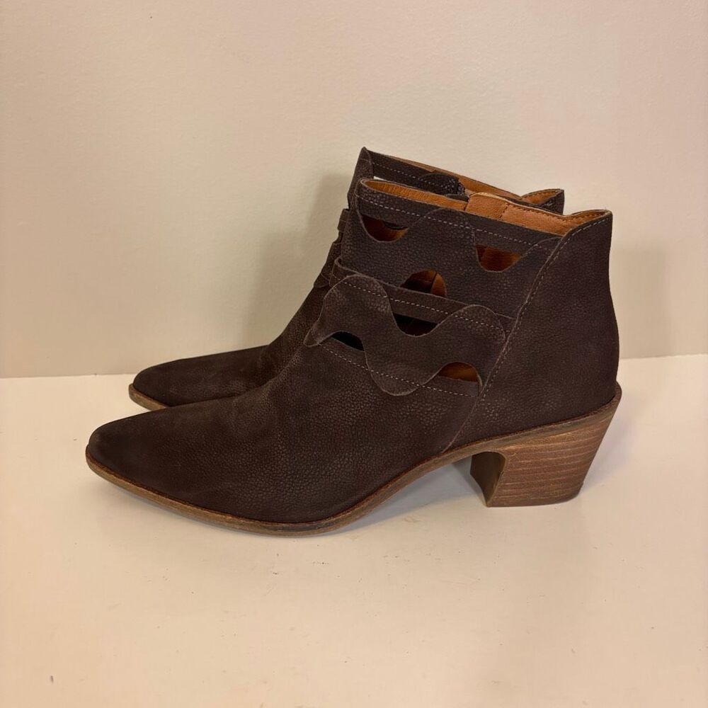 Lucky Brand Brown Faux Leather Cut Out Ankle Booties 7.5